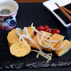 Tanagoyaki frittatina di uova Giapponese