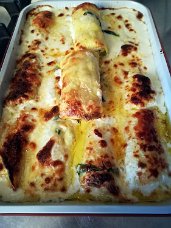 Cannelloni con carne, ricotta e verdura